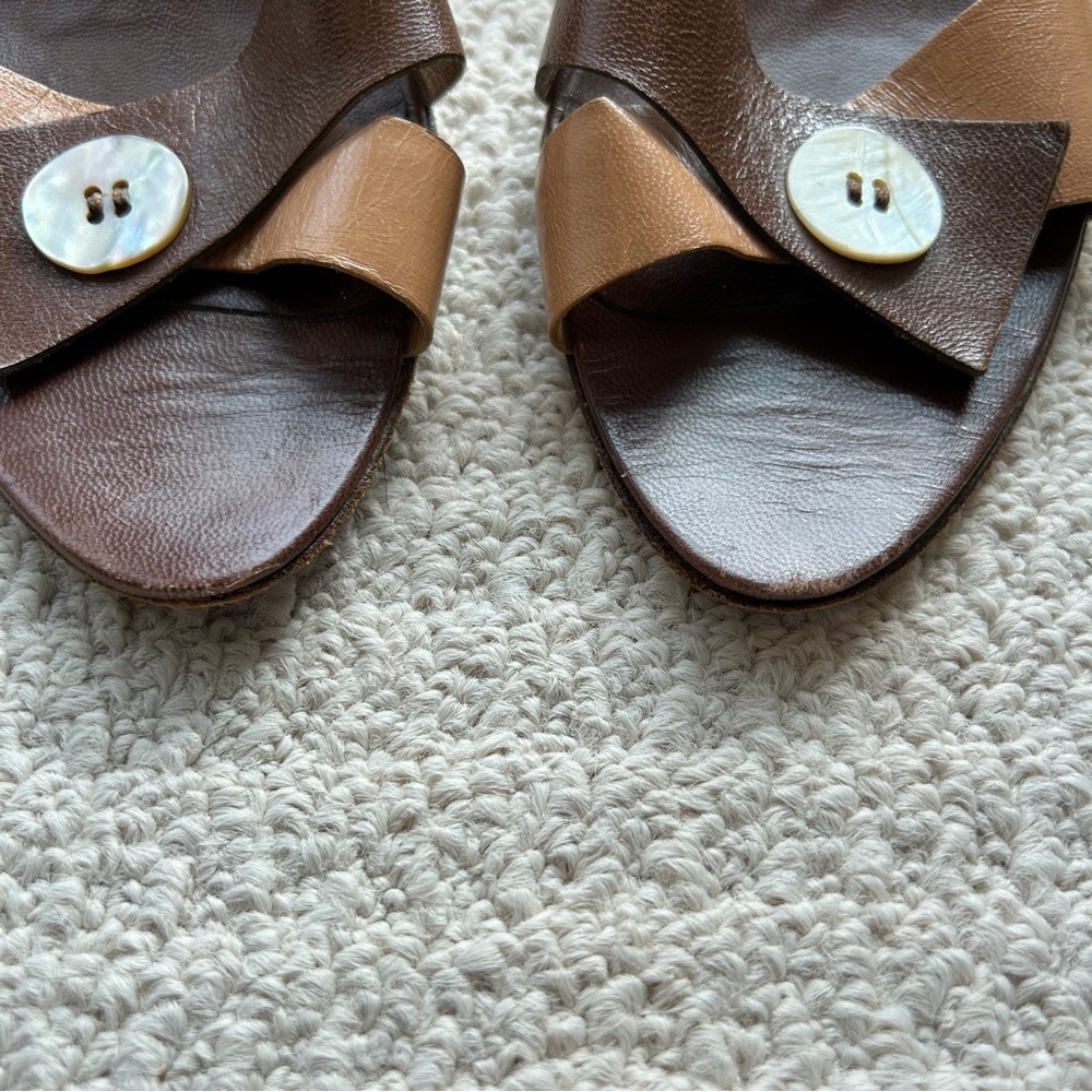 BCBGMaxAzria Brown and Tan Leather Knot Mule Heels - Picture 12 of 14